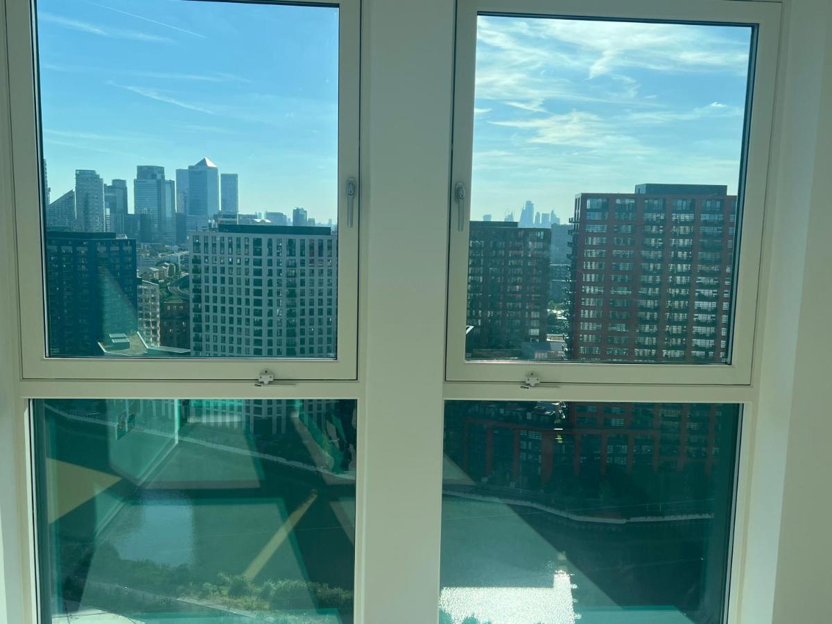 Ac Luxe Penthouse With Free Parking Apartment Londra Exterior foto
