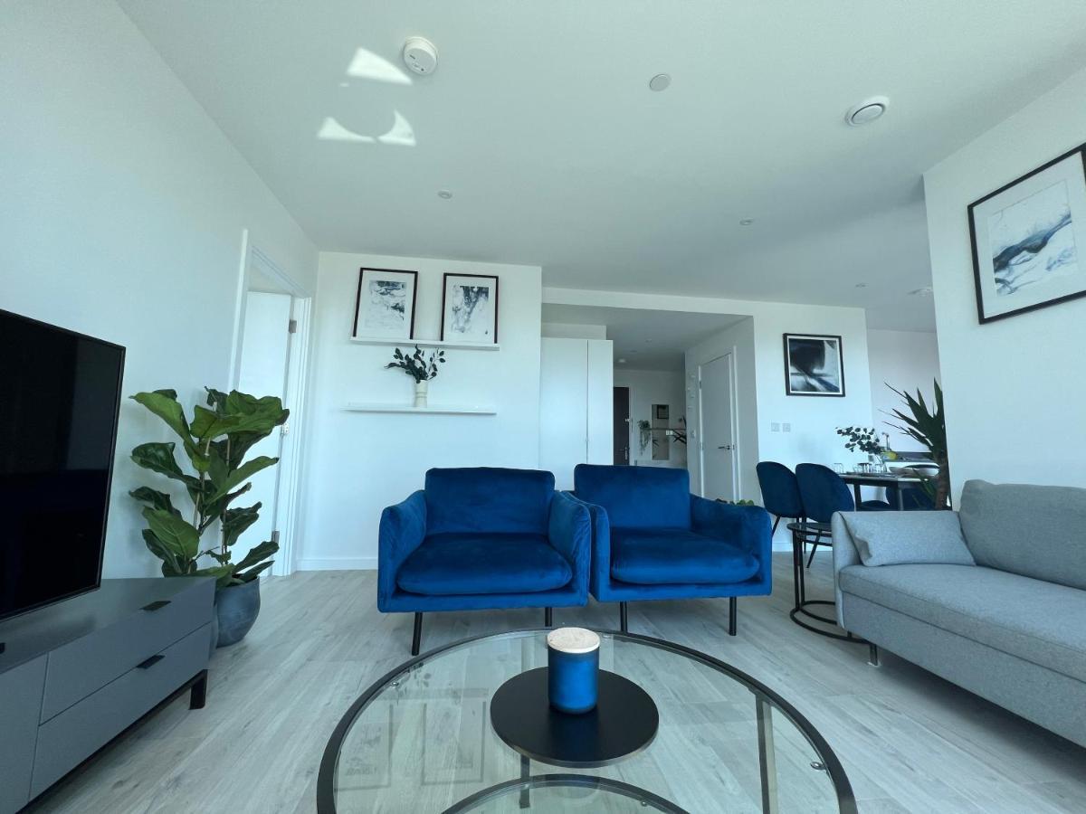 Ac Luxe Penthouse With Free Parking Apartment Londra Exterior foto