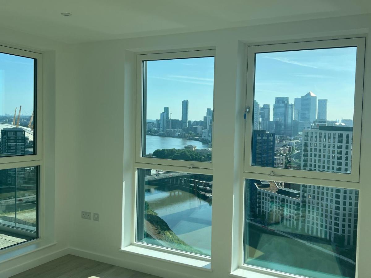 Ac Luxe Penthouse With Free Parking Apartment Londra Exterior foto