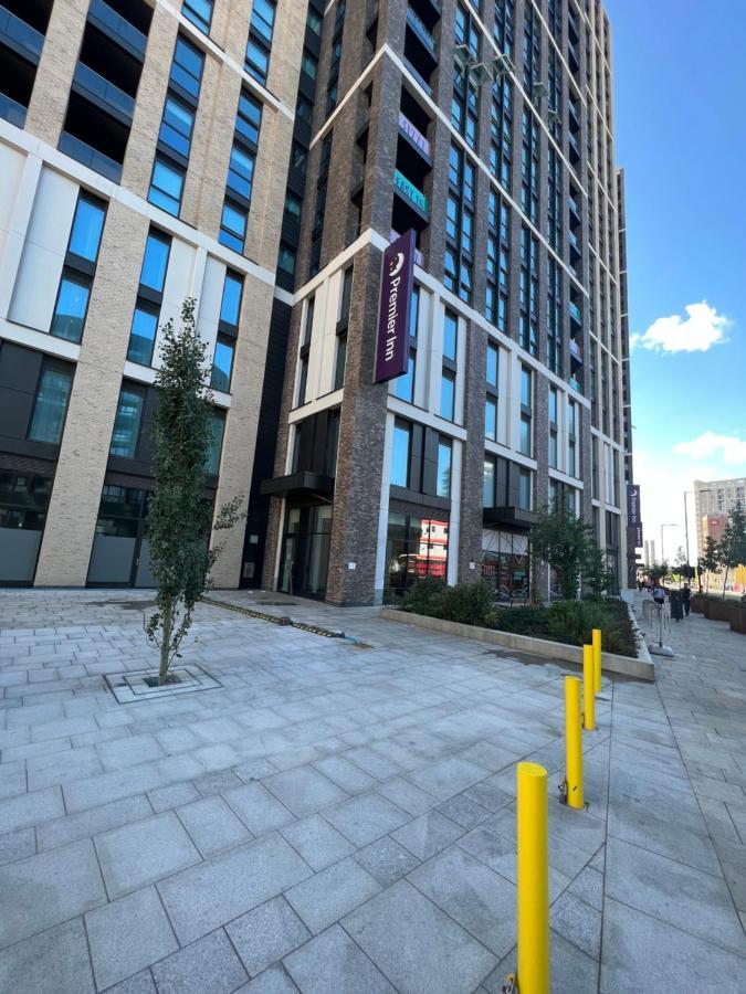 Ac Luxe Penthouse With Free Parking Apartment Londra Exterior foto