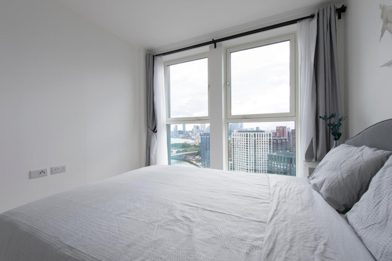 Ac Luxe Penthouse With Free Parking Apartment Londra Exterior foto